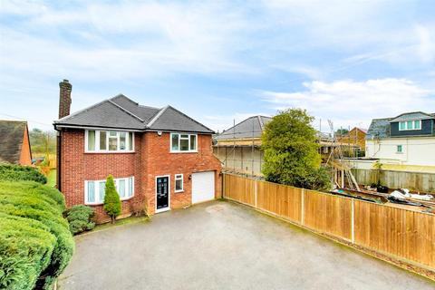 4 bedroom detached house for sale, Little Pipers Wexham Street, Slough