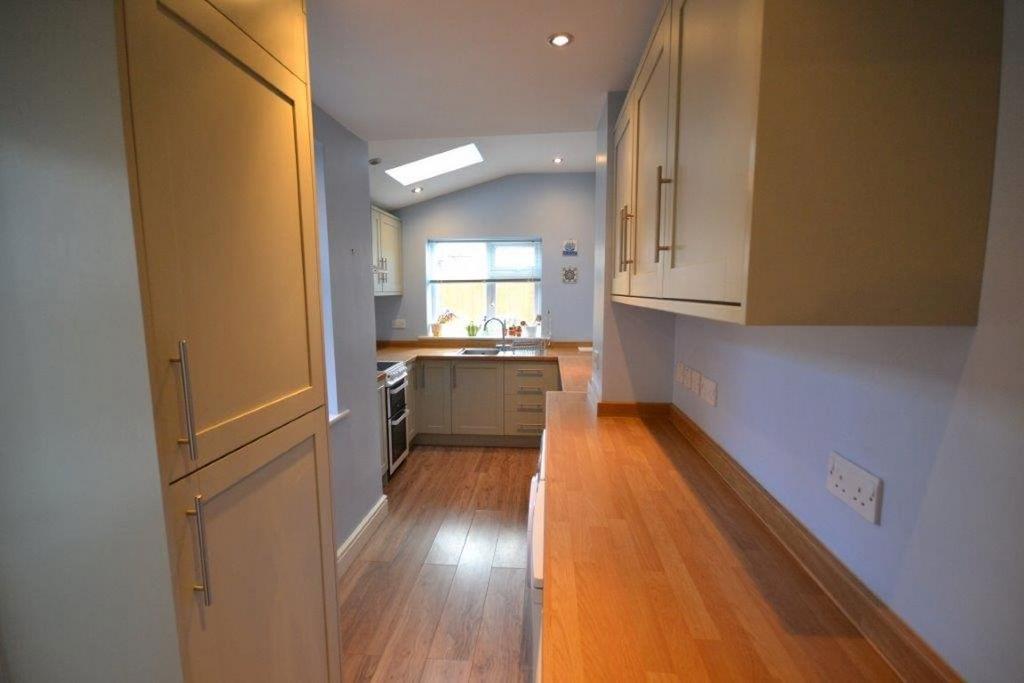 House in Leicester, Clarendon Park - View 3