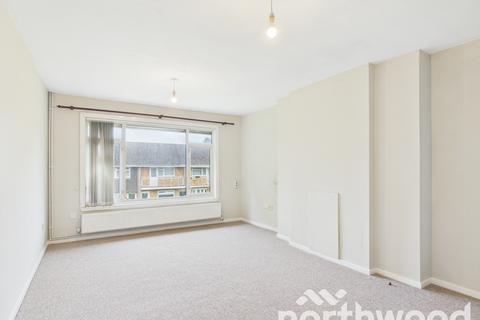 2 bedroom maisonette to rent, Northfleet Close, Vinters Park, Maidstone, ME14