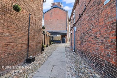 undefined, High Street, SANDBACH