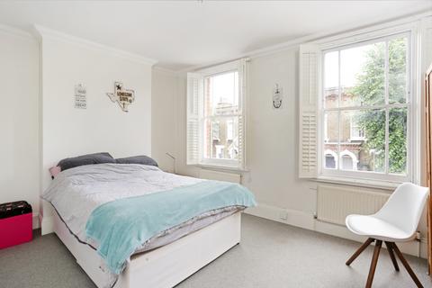3 bedroom house for sale, Tyneham Road, London, SW11