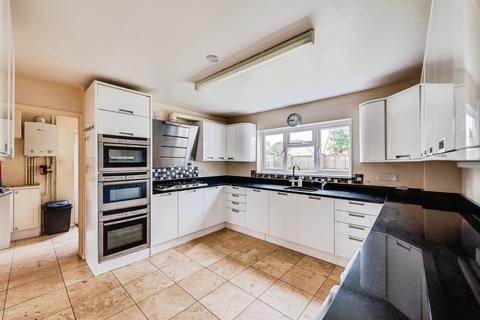 4 bedroom detached house for sale, High Street, Watchfield, Swindon