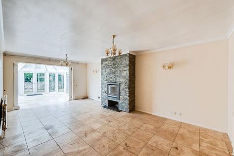 4 bedroom detached house for sale, High Street, Watchfield, Swindon