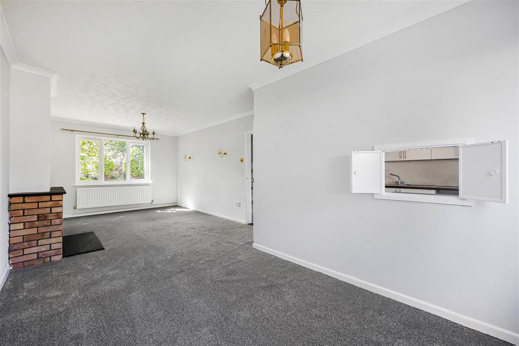 Lamorna Crescent, Tilehurst, Reading – pohled 3