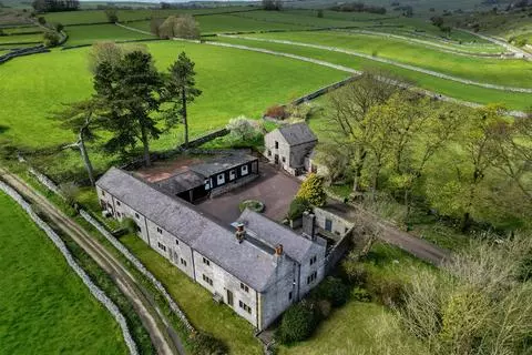 6 bedroom farm house for sale, Derbyshire Dales