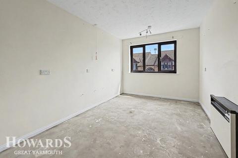 2 bedroom apartment for sale, Ravelin House, Great Yarmouth