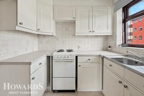 2 bedroom apartment for sale, Ravelin House, Great Yarmouth