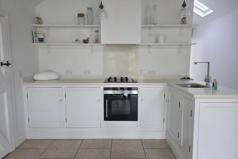 2 bedroom detached bungalow for sale, Eynons Ford Lane, Reynoldston, Swansea, City And County of Swansea.