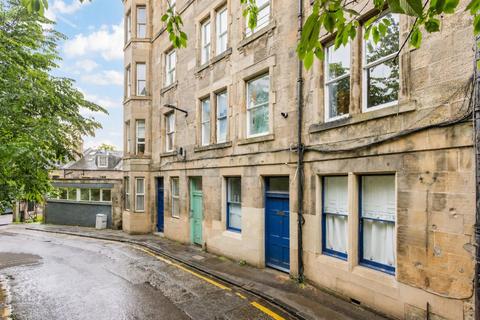 3 bedroom flat to rent, Roseneath Place, Marchmont, Edinburgh, EH9