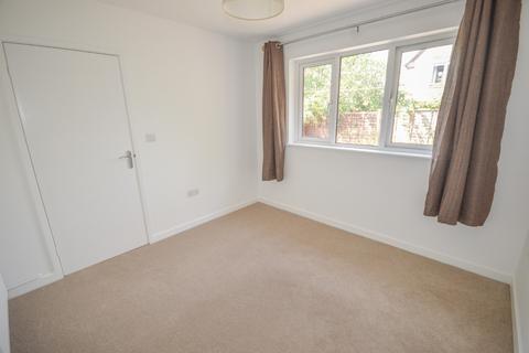 2 bedroom bungalow to rent, Windhill, Bishops Stortford, CM23