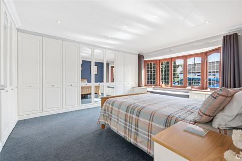 4 bedroom detached house for sale, Sugden Avenue, Wickford, Essex, SS12