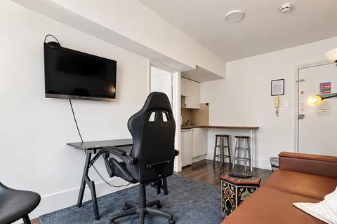 1 bedroom flat to rent, Knaresborough Place, London SW5