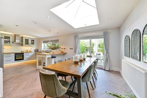 4 bedroom semi-detached house for sale, Burghfield Road, Reading RG30