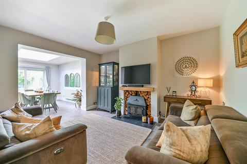 4 bedroom semi-detached house for sale, Burghfield Road, Reading RG30