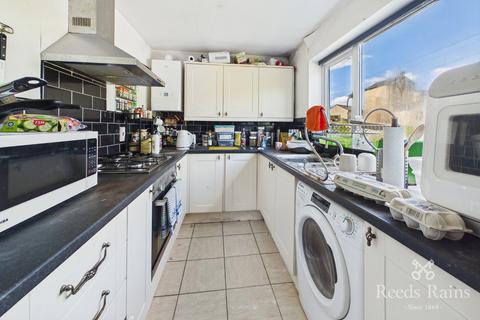 2 bedroom apartment for sale, Hollins Lane, Sheffield S6