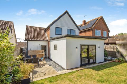 3 bedroom detached house for sale, Ha'penny Field, Holbrook, Ipswich