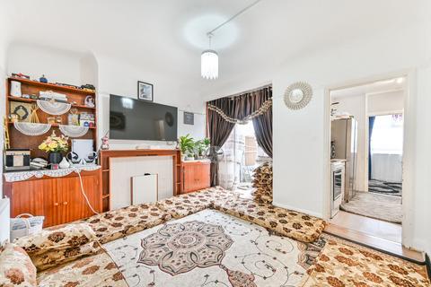 2 bedroom flat for sale, Tanfield Avenue, Neasden, London, NW2