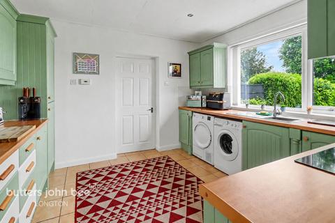 2 bedroom bungalow for sale, Caverswall Road, Stoke-On-Trent