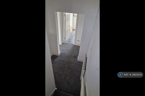 2 bedroom flat to rent, Coltman Street, Hull, HU3