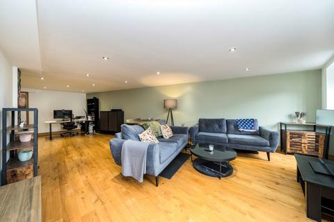 undefined, Mumford Mills, Greenwich
