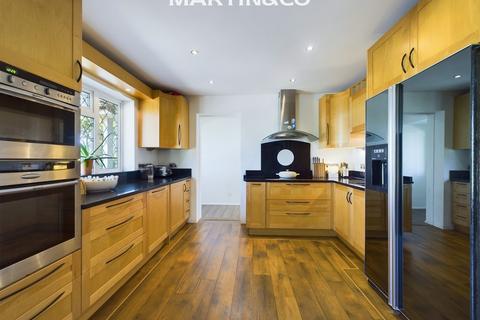 5 bedroom detached bungalow for sale, School Road, Barkham Road