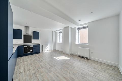 undefined, Flat 8 Discovery House