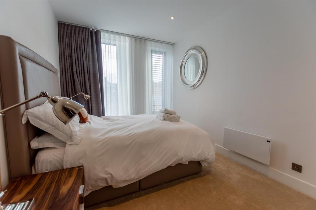 Apartment in York - View 5