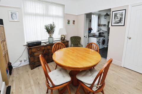 3 bedroom semi-detached house for sale, Templemore Avenue, Liverpool, L18