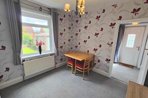 3 bedroom semi-detached house for sale, Mountfields, Halifax HX3