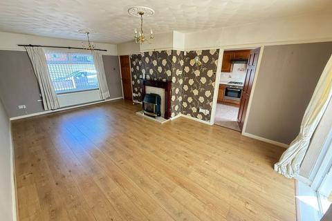 3 bedroom semi-detached house for sale, Wilmslow Drive, Great Sutton