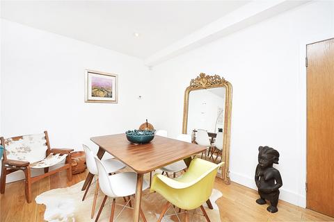 3 bedroom mews for sale, Gloucester Mews, London, W2