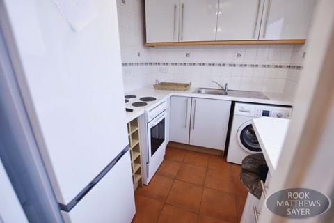 2 bedroom apartment to rent, Lonsdale Court, Newcastle Upon Tyne NE2
