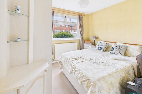 2 bedroom bungalow for sale, Trent Road, Shaw OL2