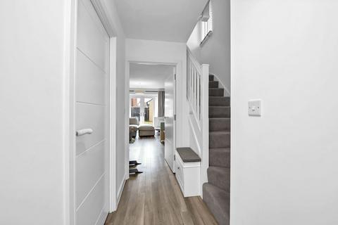 3 bedroom townhouse for sale, Waits Close, Bury St Edmunds
