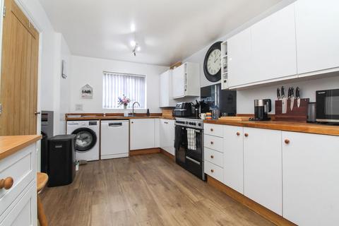 4 bedroom semi-detached house for sale, Pine Walk, Bedford MK45