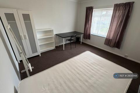 4 bedroom terraced house to rent, Templar Avenue, Coventry, CV4