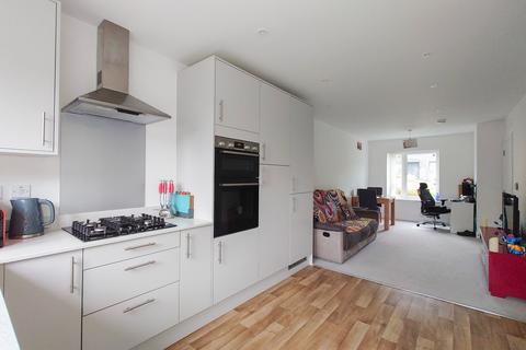 3 bedroom semi-detached house for sale, Celandine Way, Newhaven