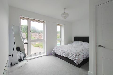 3 bedroom semi-detached house for sale, Celandine Way, Newhaven