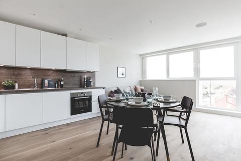 1 bedroom flat to rent, at London, Flat 15 Sidcup House 12-18 Station Road DA15