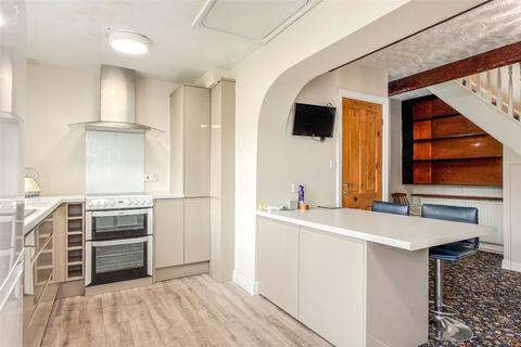 2 bedroom semi-detached house for sale, Medlock Road, Failsworth, Manchester, Greater Manchester, M35