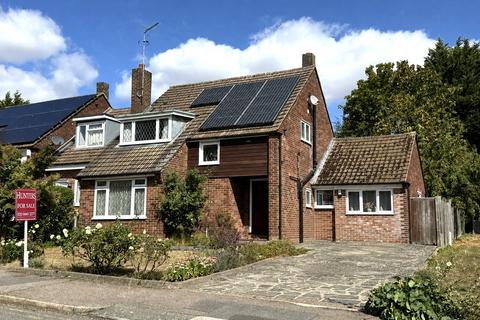 Lingholm Way, Barnet, EN5