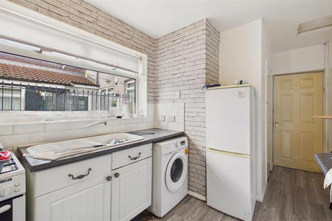2 bedroom terraced house for sale, Silksworth Terrace, Silksworth, Sunderland