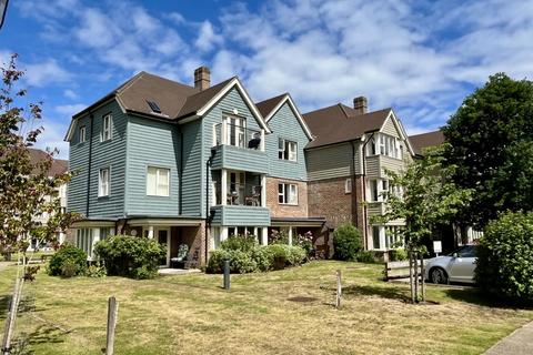 2 bedroom flat for sale, Hammond Way, Yateley GU46