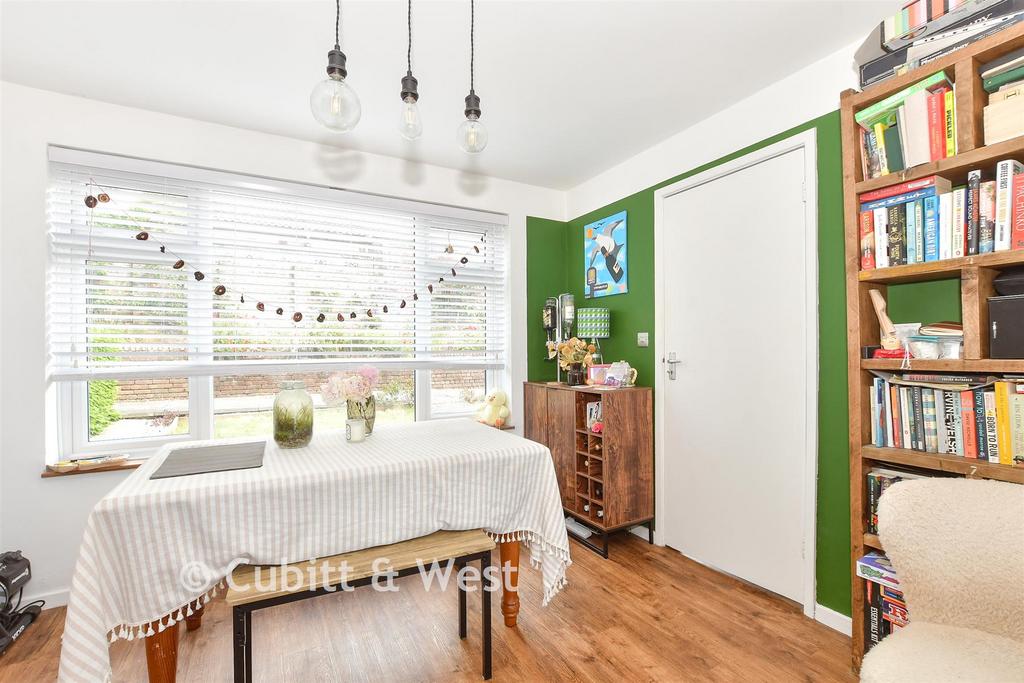 House in Brighton - View 5