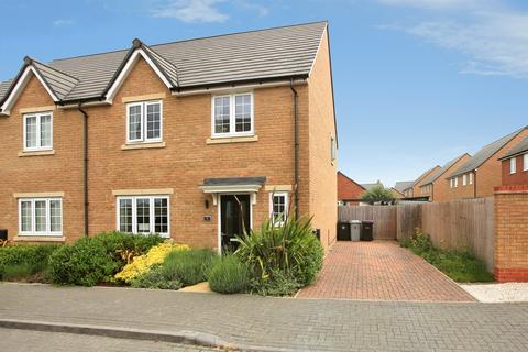 4 bedroom semi-detached house for sale, Streton Gardens, Deeping St. James, Peterborough