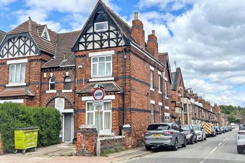 6 bedroom end of terrace house for sale, Lea Road, Gainsborough DN21