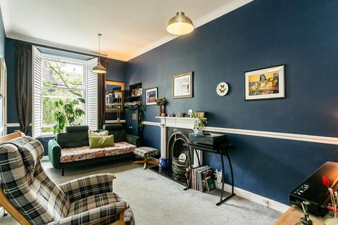 3 bedroom flat for sale, Blackfriars Street, Old Town, Edinburgh, EH1