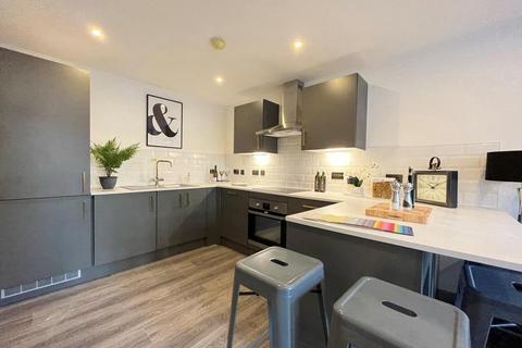 2 bedroom flat to rent, Charles House, 8 Winckley Square*, Preston PR1