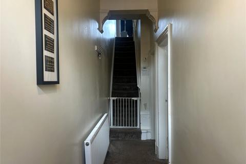 3 bedroom terraced house for sale, Villa Road, Hathershaw, Oldham, OL8