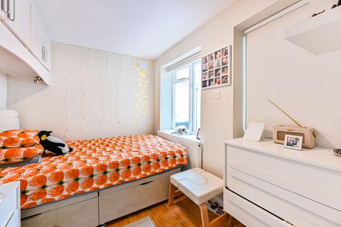 1 bedroom flat for sale, Richmond Way, Brook Green, London, W12